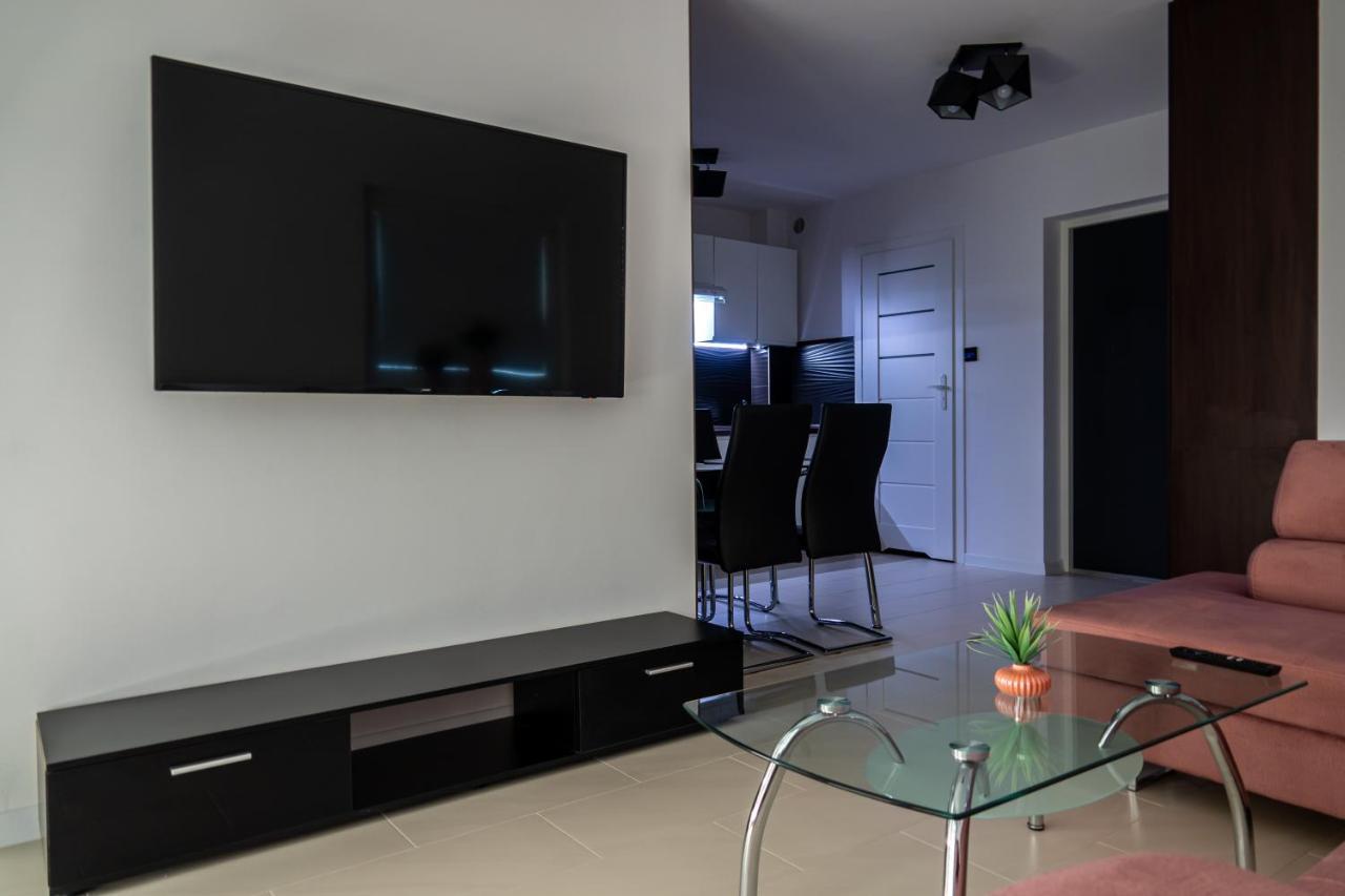 Apartament Przy Parku Z Duzym Tarasem ,Prywatny Parking Apartman Swinoujscie Kültér fotó