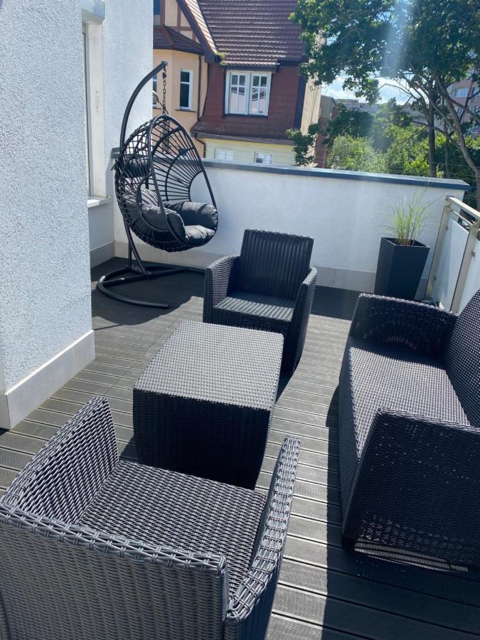 Apartament Przy Parku Z Duzym Tarasem ,Prywatny Parking Apartman Swinoujscie Kültér fotó